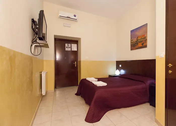 Friend House Gasthof 2*