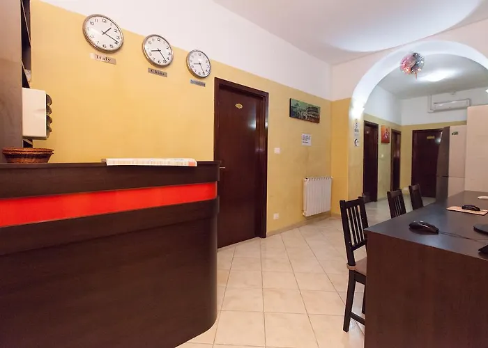 Friend House 2* Rom